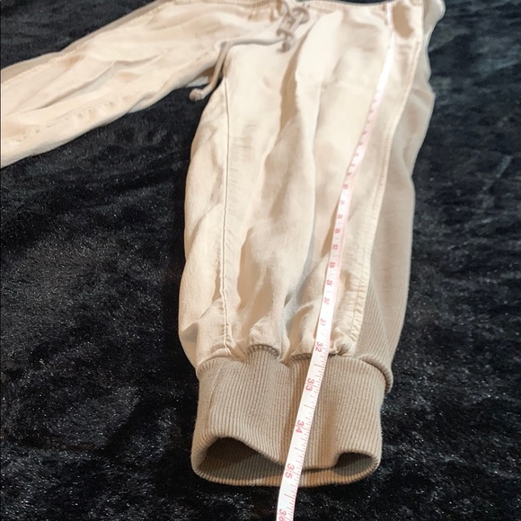 Anthropology’s Cloth & Stone Women’s Beige Army Olive Green Side Striped Joggers - Picture 6 of 7